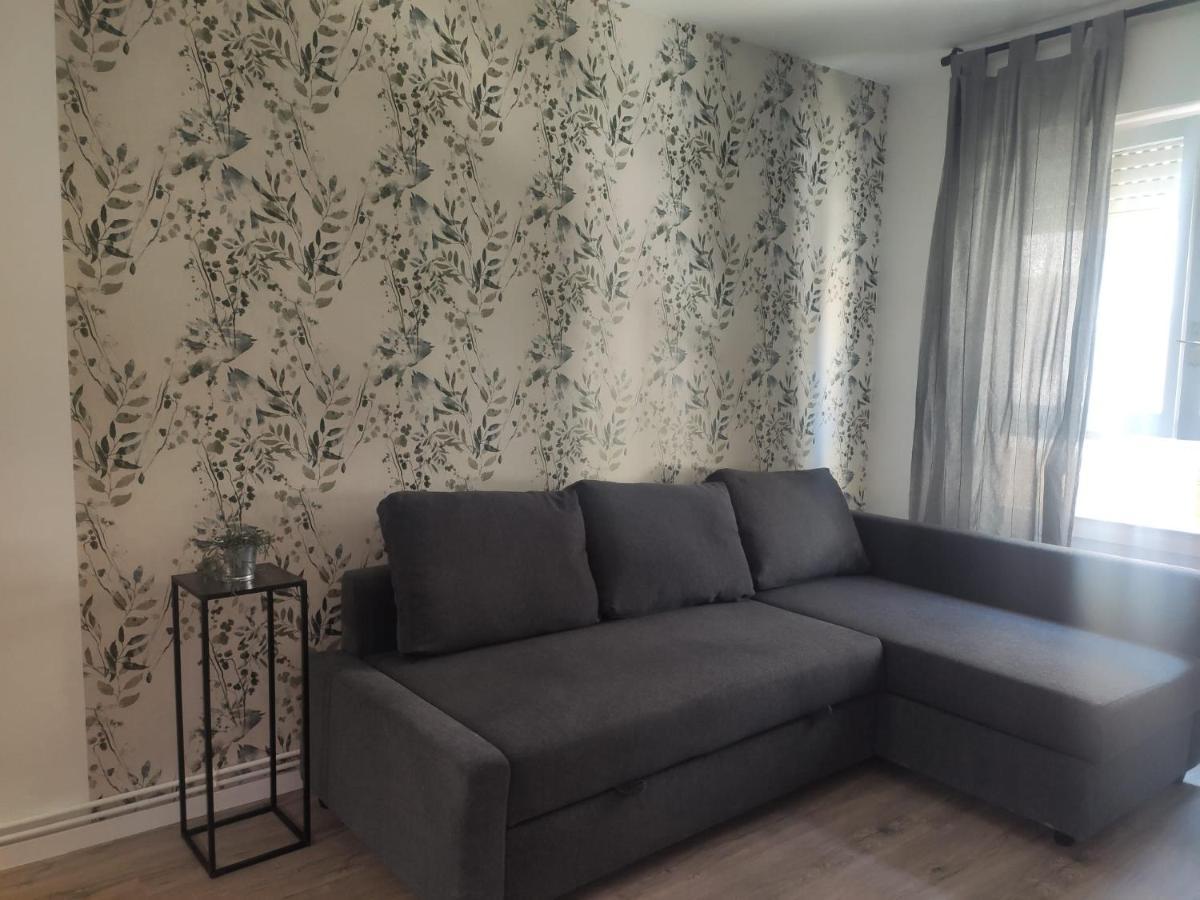 Apartamento Cameros Хака Экстерьер фото